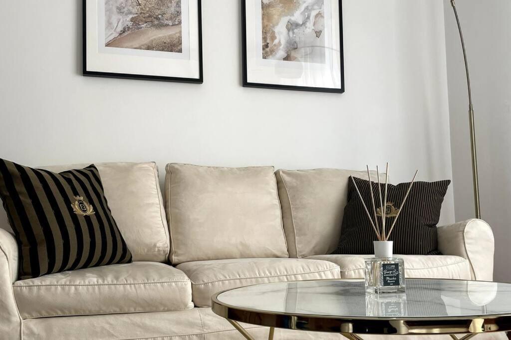Appartement Amazing Flat With Terrace à Milan Extérieur photo